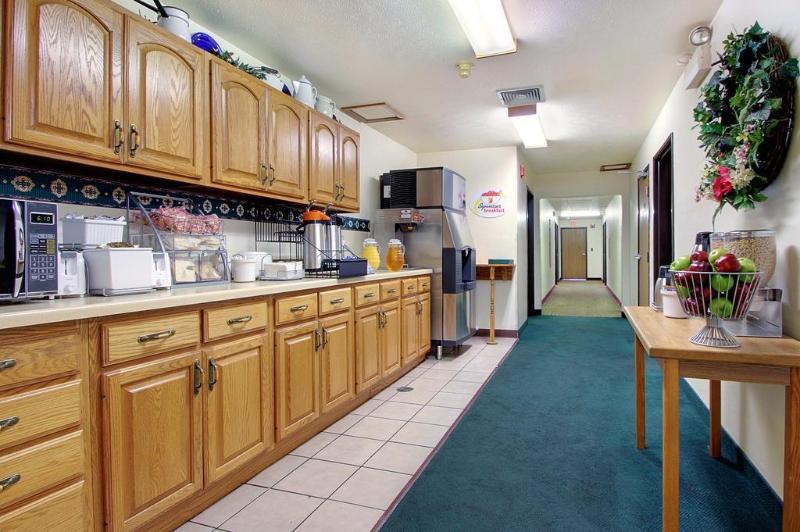 West Lake Lodge Shawano ภายนอก รูปภาพ